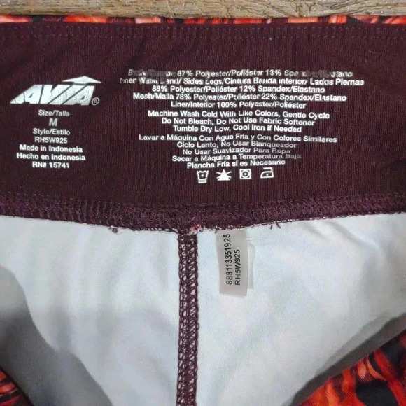 Avia women's medium red maroon calf length leggings - Picture 3 of 5
